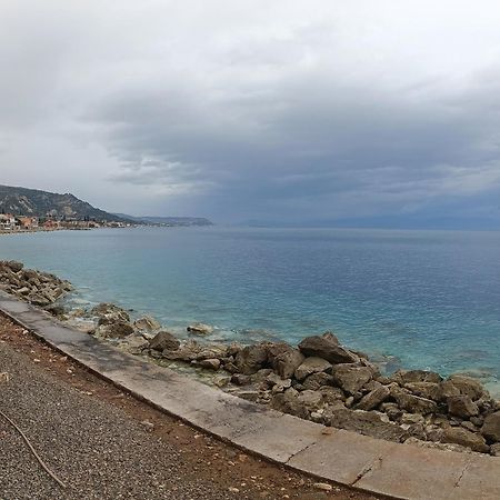 House Next To The Sea Side Apartment Derveni Exterior foto